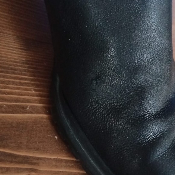 Stuart Weitzman boots